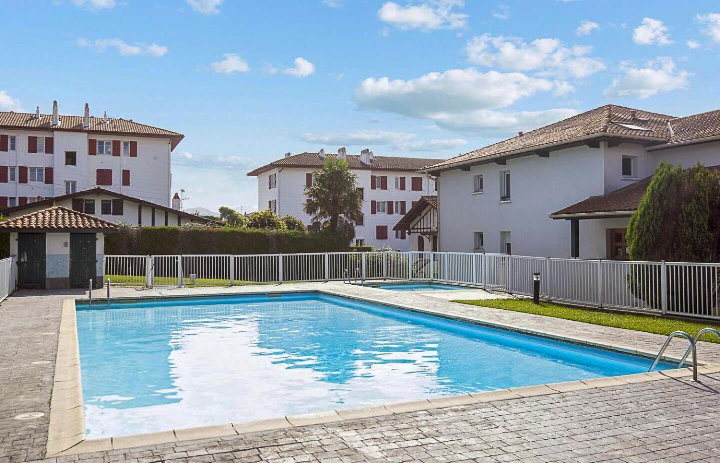 Atlantic Selection - Le Bidassoa - Avec Piscine Et Parking Hendaye Zewnętrze zdjęcie
